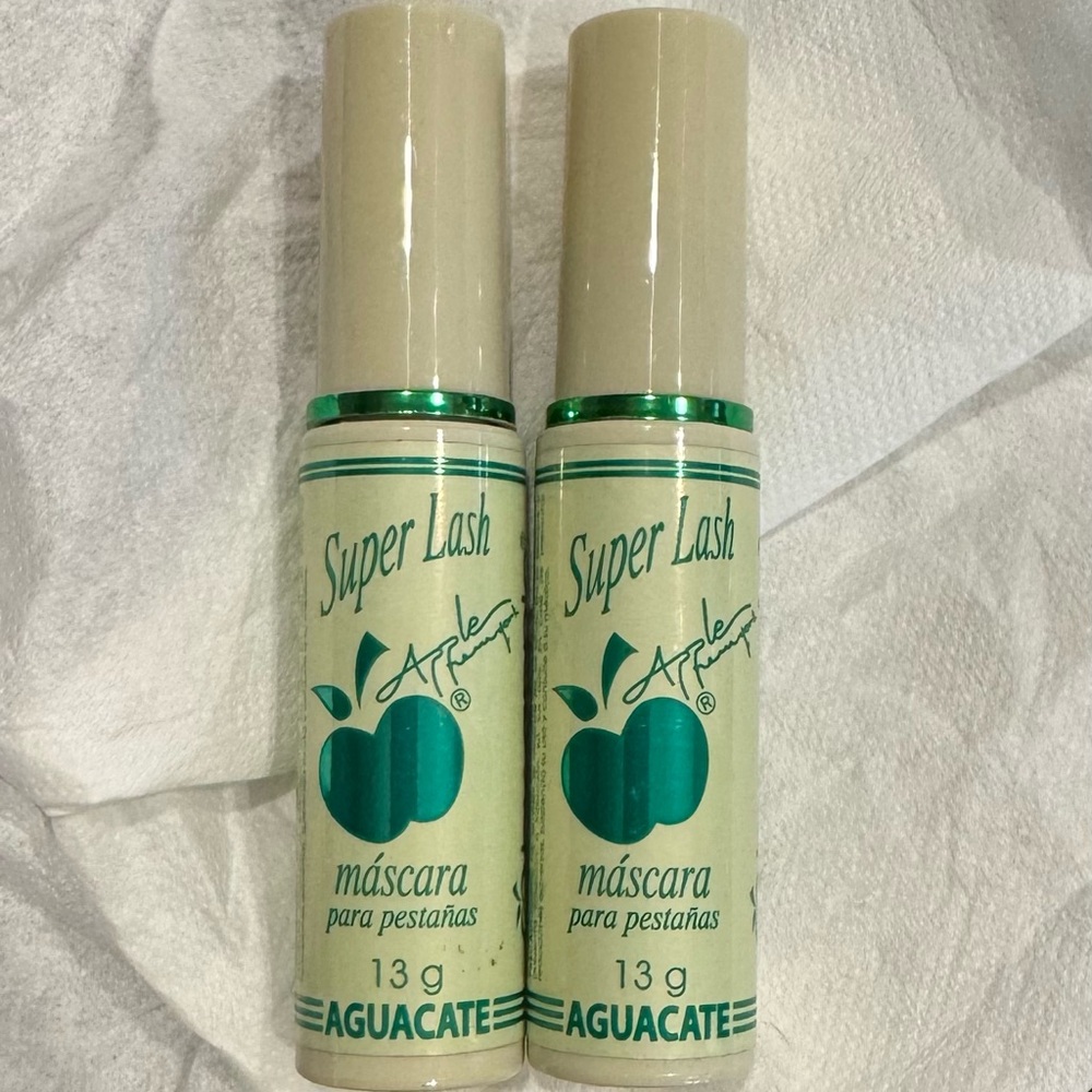 Apple Super Lash Mascara de aguacate para pestañas